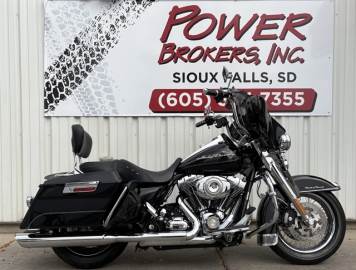 2010 HARLEY DAVIDSON FLHR ROAD KING CUSTOM