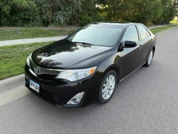 2012 TOYOTA CAMRY