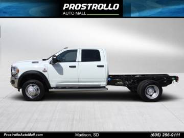 2024 RAM CHASSIS CAB