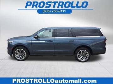2027 LINCOLN NAVIGATOR L
