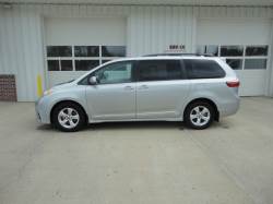 2020 TOYOTA SIENNA