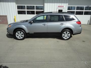 2011 SUBARU OUTBACK