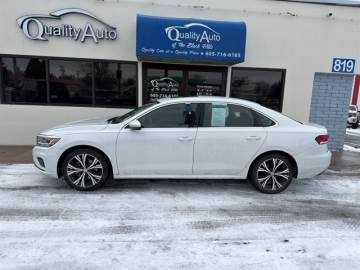 2021 VOLKSWAGEN PASSAT