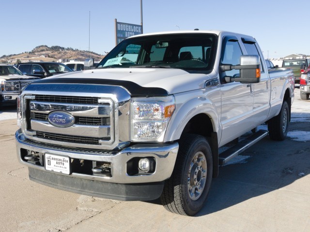 2015 Ford F-350 Super Duty Lariat's photo