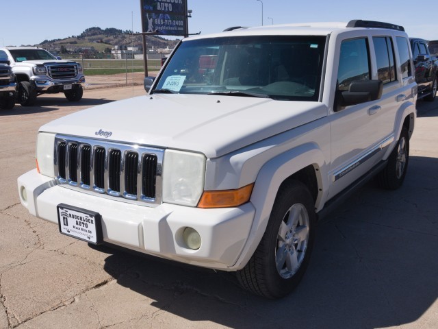 2008 Jeep Commander Sport