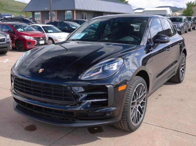 2020 Porsche Macan S Sport Package image 1