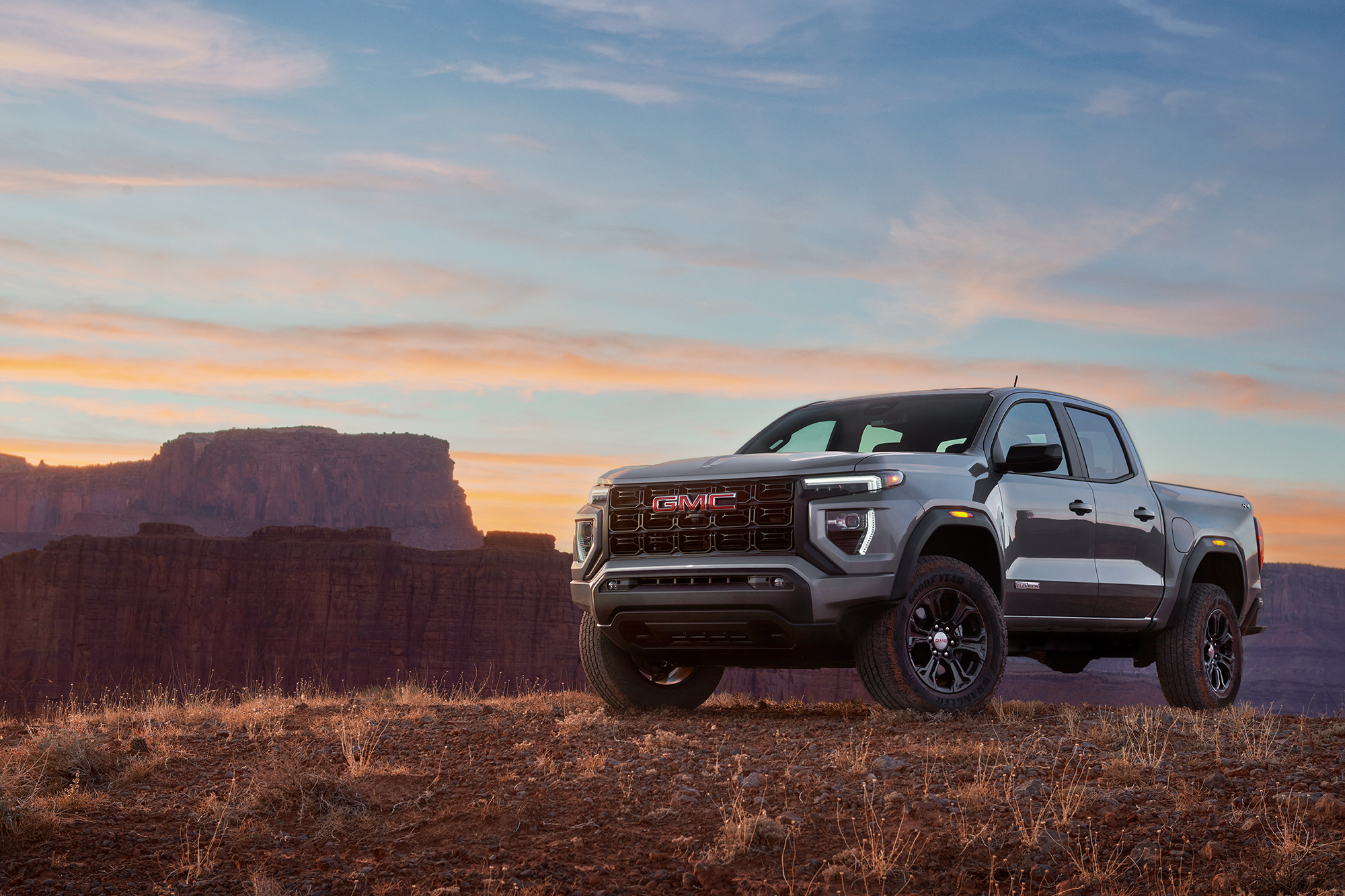 2023 GMC Canyon sundown