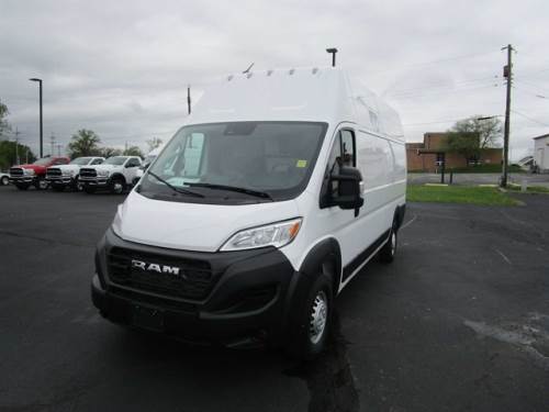 2025 RAM 1500 PROMASTER