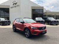 2021 VOLVO XC40