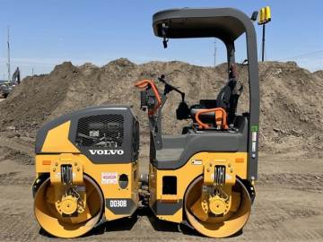 2023 VOLVO DD30B