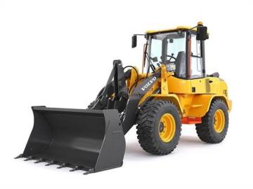 2024 VOLVO CONSTRUCTION EQUIPMENT COMPACT WHEEL LOADERS L30