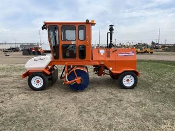 2025 BROCE BROOM RJT-350