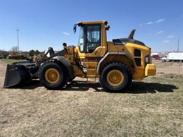 2025 VOLVO L60H