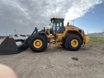 2026 VOLVO L220K