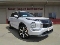 2025 MITSUBISHI OUTLANDER