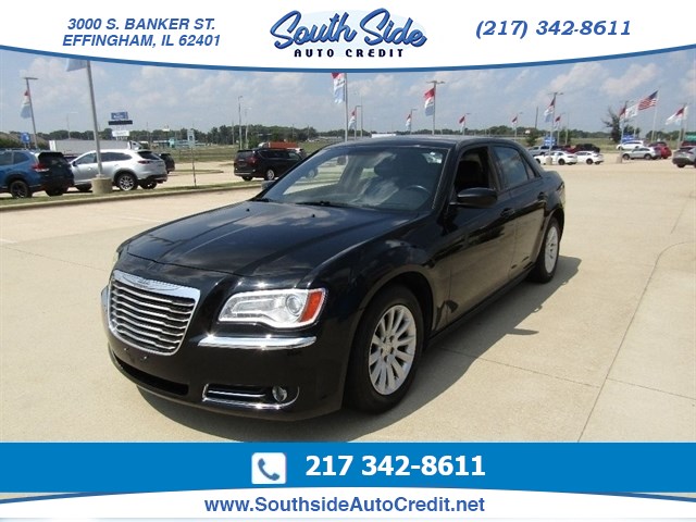 2013 Chrysler 300 Base's photo