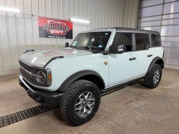 2022 FORD BRONCO