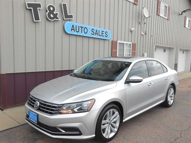 2019 Volkswagen Passat Wolfsburg Edition