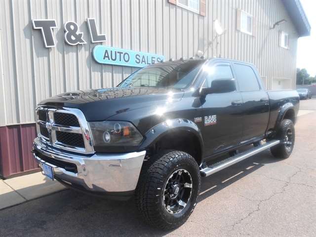 2019 RAM 2500 Big Horn 4X4 Crew Cab SWB's photo