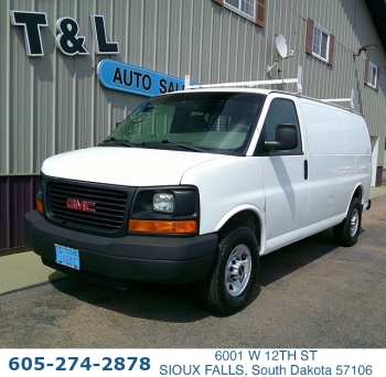 2009 GMC Savana Cargo Van