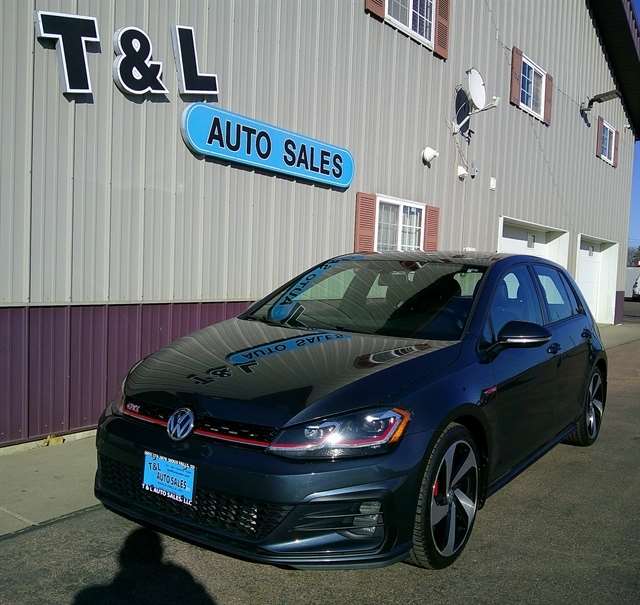 2019 Volkswagen Golf GTI 2.0T SE 4-door's photo