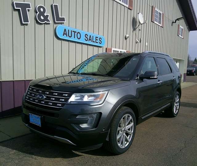 2017 Ford Explorer Limited 4WD's photo