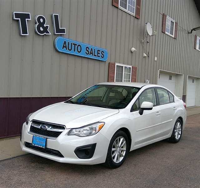 2013 Subaru Impreza 2.0I Premium Auto (PZEV)'s photo