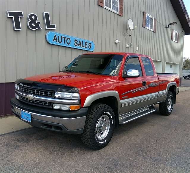 2000 Chevrolet Silverado 1500 2500 LS 4X4 EXTENDED CAB SWB's photo