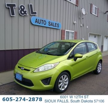 2011 FORD FIESTA