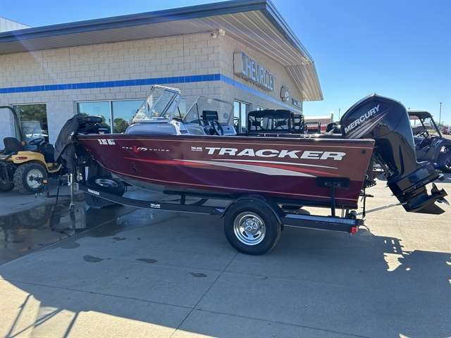 Stock# 4595A USED 2017 TRACKER PRO GUIDE 175 COMBO