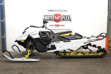 2025 SKI-DOO SUMMIT