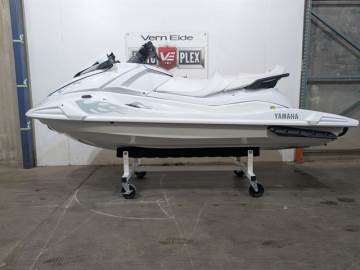 2025 YAMAHA VX