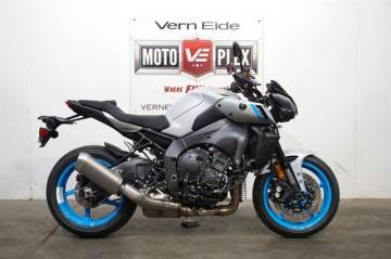 2025 YAMAHA MT-10