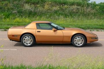 1994 CHEVROLET CORVETTE CONVERTIBLE