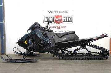 2026 POLARIS® PATRIOT BOOST PRO RMK 155 GLOSS BLACK / BLUE DUSK