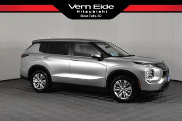 2025 MITSUBISHI OUTLANDER