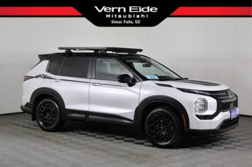 2026 MITSUBISHI OUTLANDER