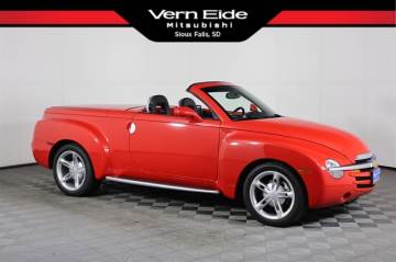 2004 CHEVROLET SSR