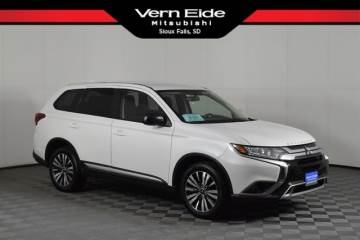 2019 MITSUBISHI OUTLANDER