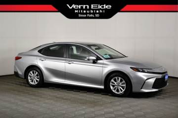 2026 TOYOTA CAMRY