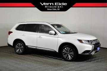 2020 MITSUBISHI OUTLANDER