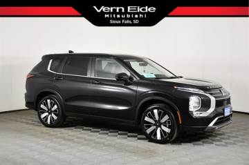 2026 MITSUBISHI OUTLANDER