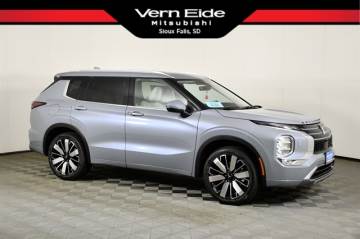 2026 MITSUBISHI OUTLANDER