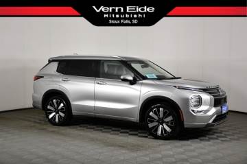 2026 MITSUBISHI OUTLANDER