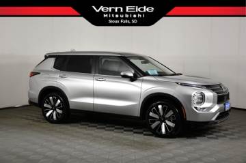 2026 MITSUBISHI OUTLANDER