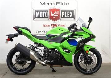 2026 KAWASAKI NINJA