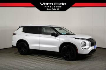 2026 MITSUBISHI OUTLANDER