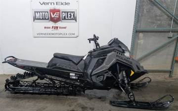 2025 POLARIS® 9R PRO RMK 155 SHADOW GRAY / GLOSS BLACK
