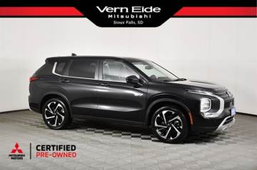 2025 MITSUBISHI OUTLANDER