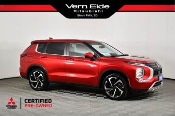 2025 MITSUBISHI OUTLANDER